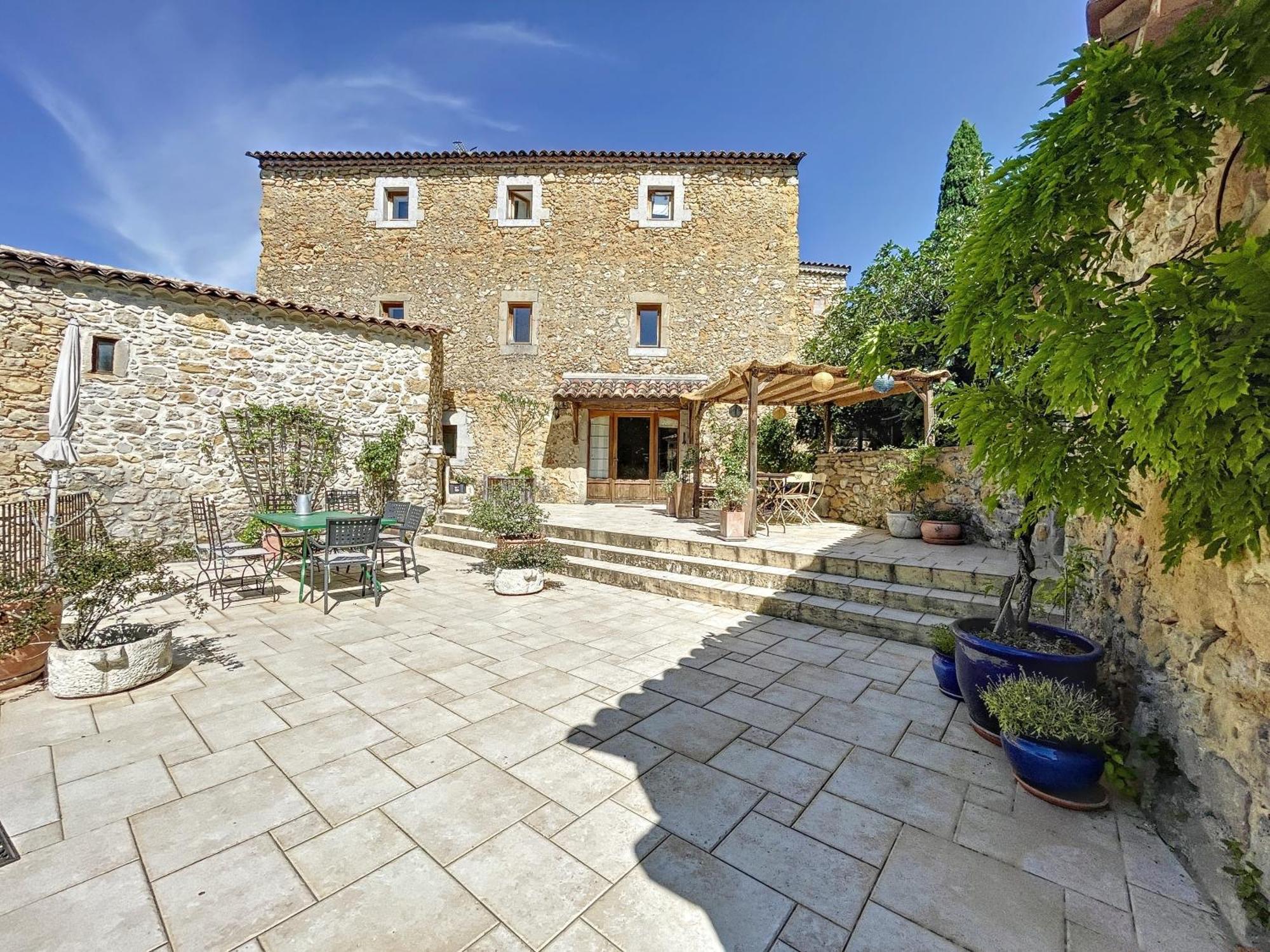 Le Fleuriste Villa Saint-Sauveur-de-Cruzieres Exterior photo